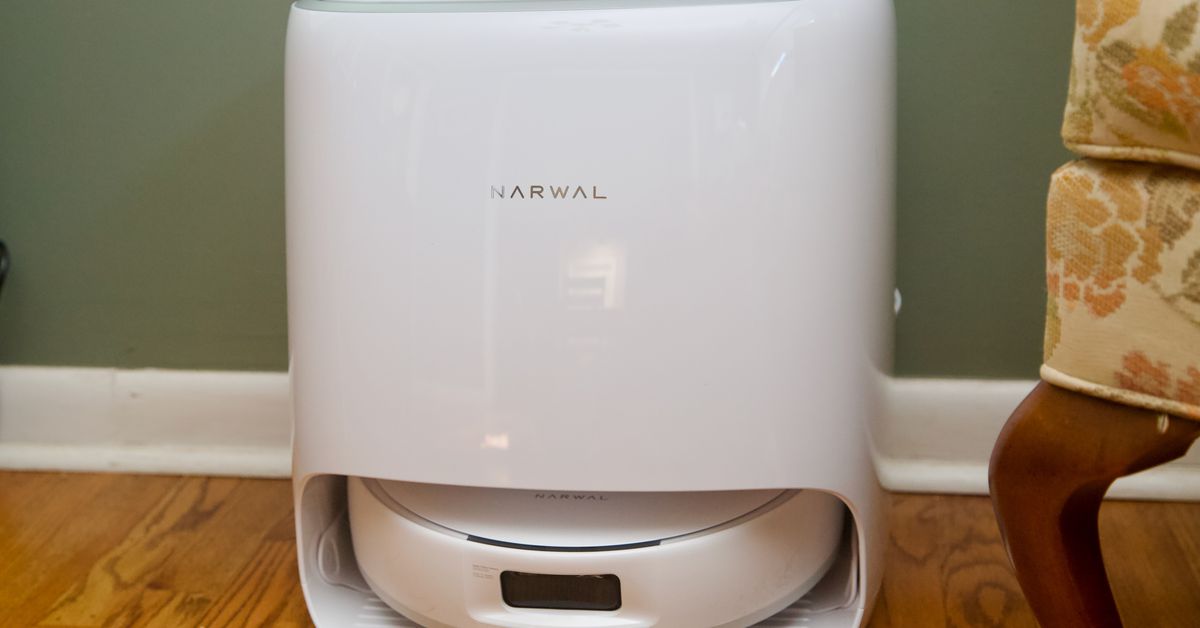 Narwal’s Freo X Ultra, the best mopping robot available, is on sale for a new low price